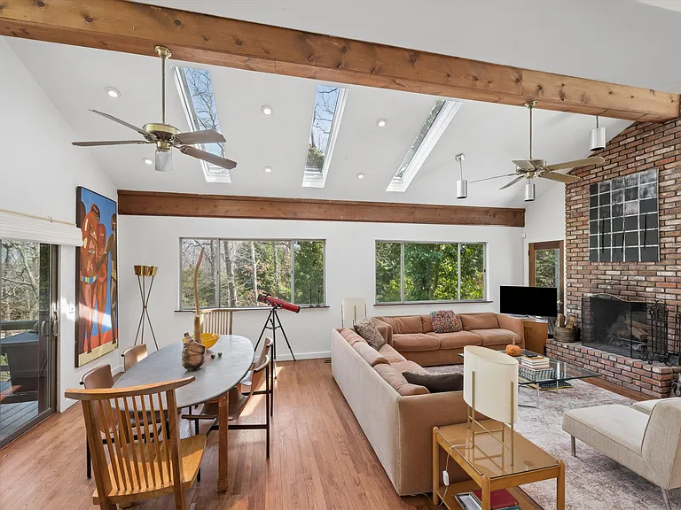 6 Clamshell Ave — Photo 10