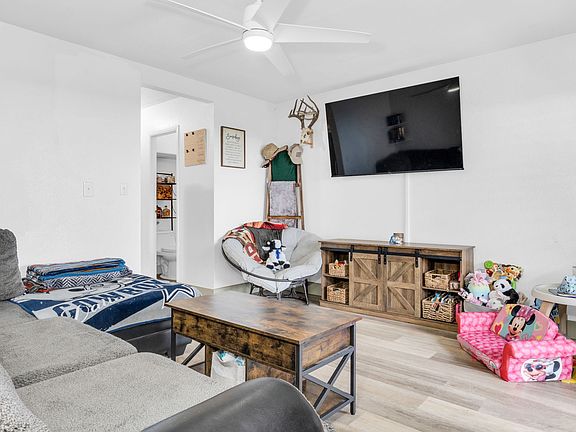 5th image of 94-1474 Lanikuhana Ave APT 552