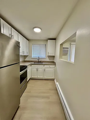 Fernwood Apartments Photo 1