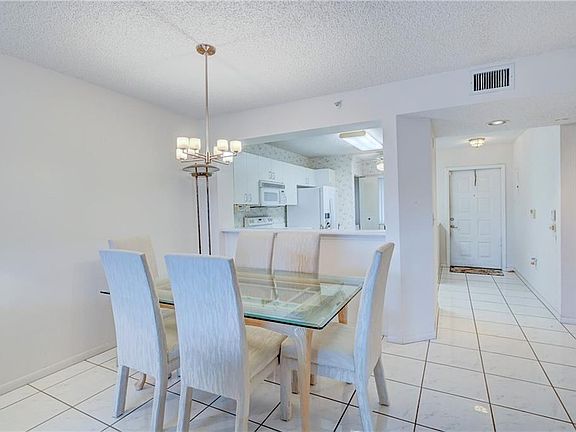 5th image of 9525 Weldon Cir APT H315