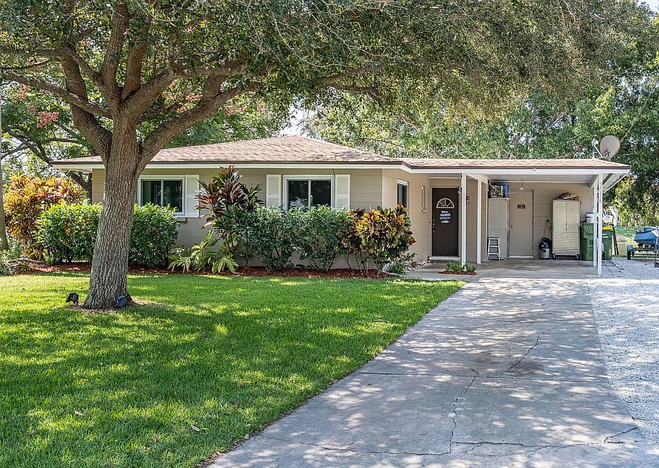 1st image of 3036 Dividing Creek Dr