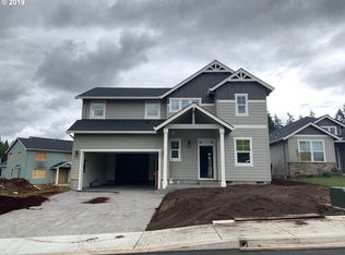 142 NE Overlook Dr, Estacada, OR 97023