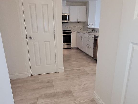2nd image of 1240 India St Unit 706