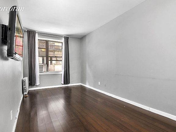 5th image of 114 Suffolk St APT 1A