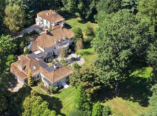 1760 Hillside Rd, Fairfield, CT 06824