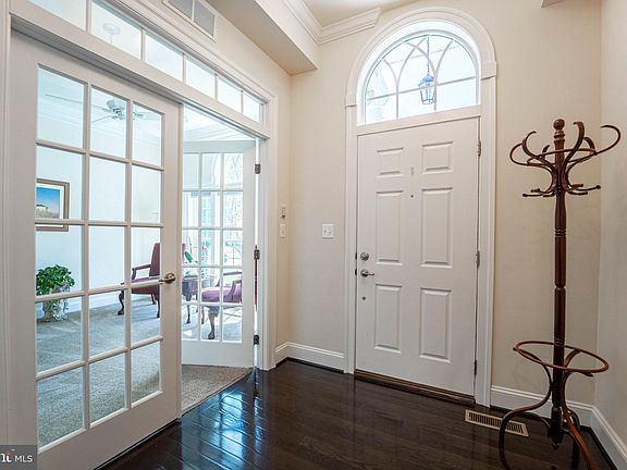 3rd image of 2598 Sophia Chase Dr