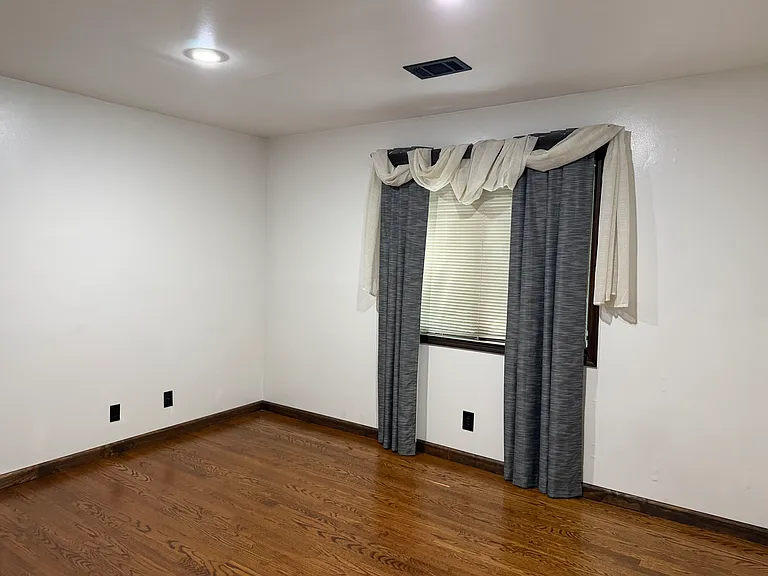 52 Heckel St #102 — Photo 17
