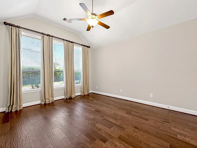 14 S Sawbridge Cir — Photo 29