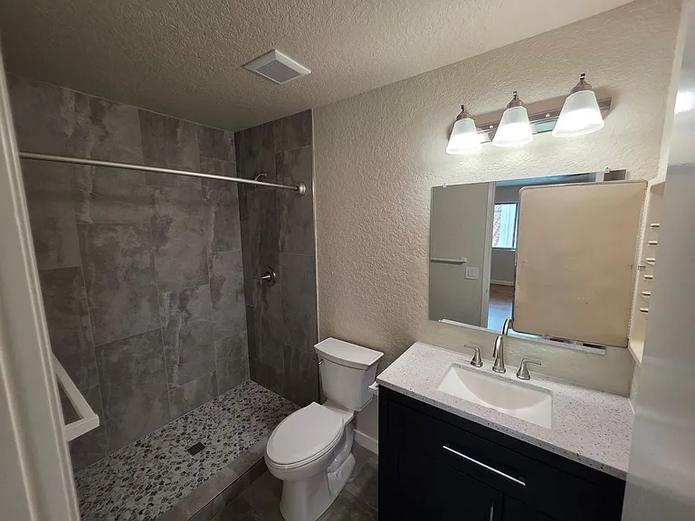 13987 Coteau Dr #10 — Photo 31