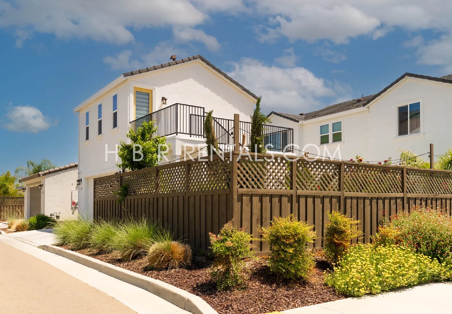 1 bed, 1.0 bath, 467 sqft, $1,525 — Photo 1