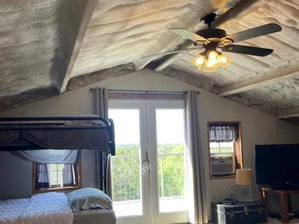 112 Canyon View Dr, Kerrville, TX 78028