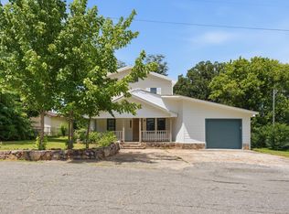 152 3rd St, Clinton, AR 72031