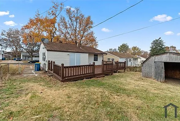 205 Perthshire Rd — Photo 18