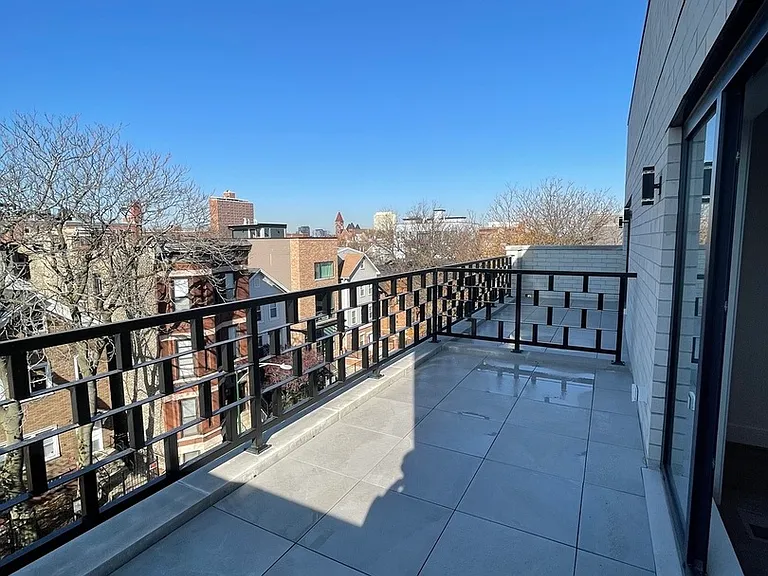 719 N Elizabeth St #3S — Photo 24
