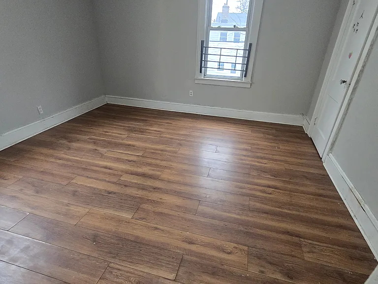 129-131 Carolina Ave #2L — Photo 5