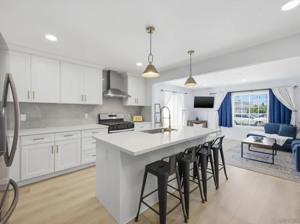 11131 Tyrolean Way, San Diego, CA 92126