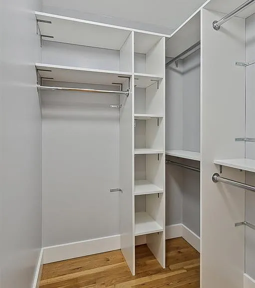 205 10th St #9R — Photo 8