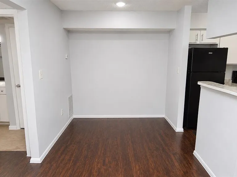 8718 Mallard Reserve Dr #104 — Photo 11