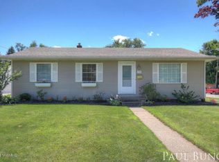 1758 35th St SW, Wyoming, MI 49519