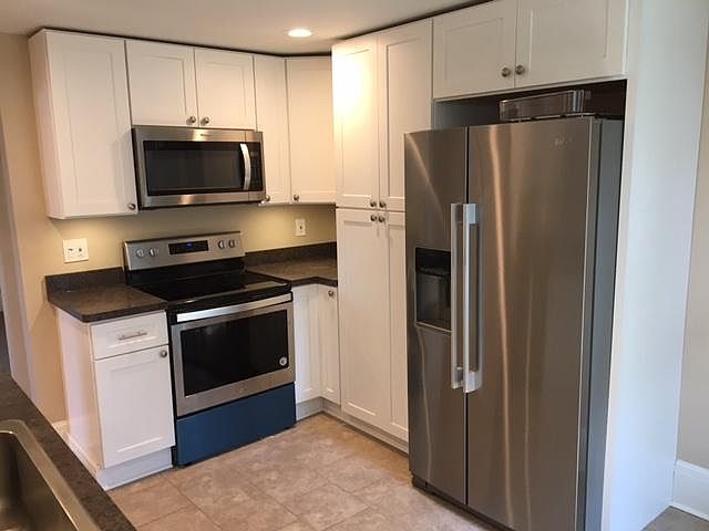 1st image of 199 Bird Ave #2