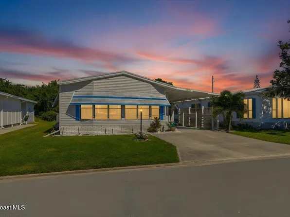 1131 Tequesta Dr, Barefoot Bay, FL 32976