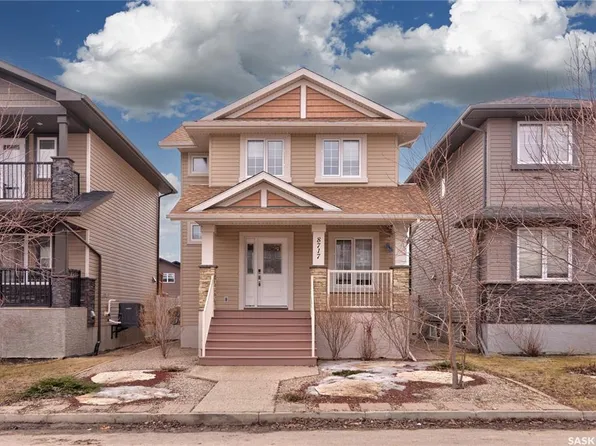 8717 Archer LANE, Regina, SK S4Y 0B9