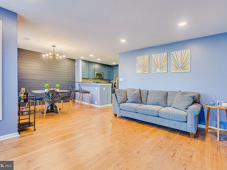 9180 Emersons Reach — Photo 11