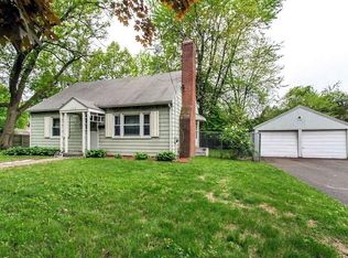 136 Harkness Ave, Springfield, MA 01118