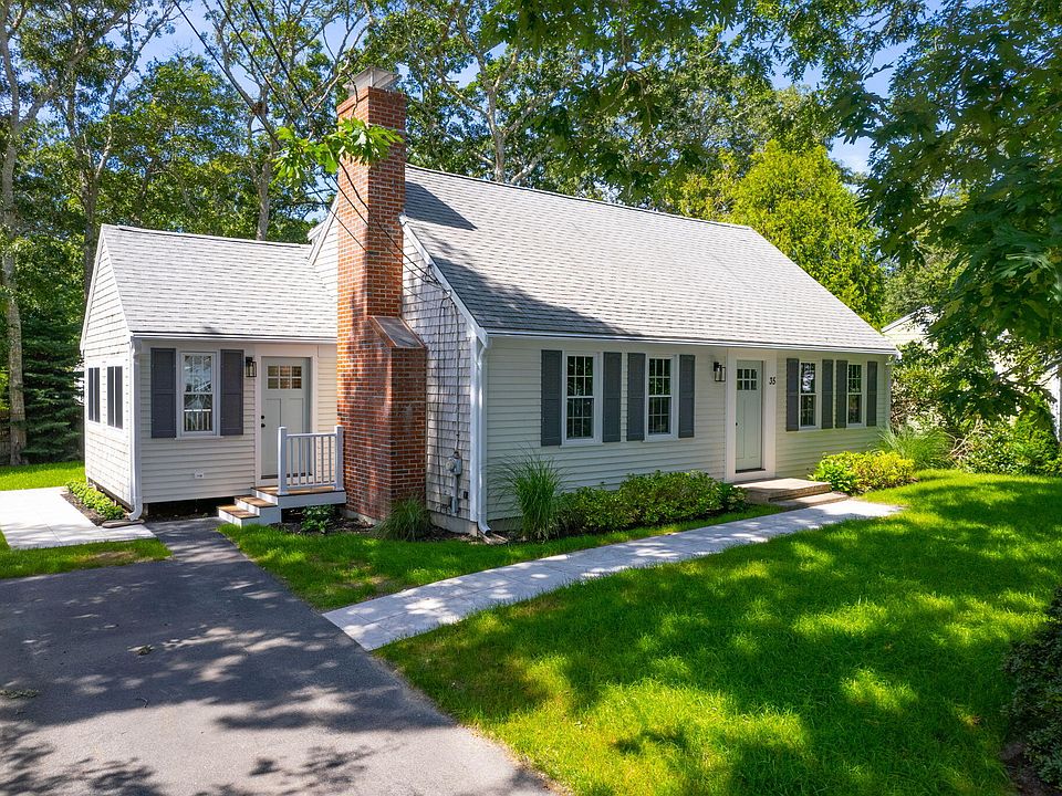 35 Graces Way, South Dennis, MA 02660