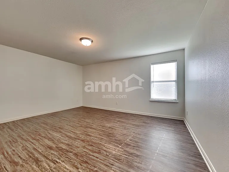 5501 Persimmon Dr — Photo 12