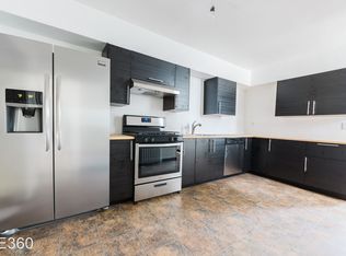 848 E Warrington Ave #1, Pittsburgh, PA 15210
