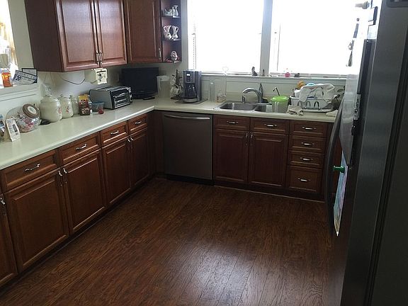 3rd image of 11640 Kempsford Dr