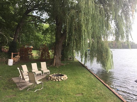 4th image of Railton Ln