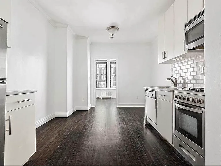 28 W 26th St #3C — Photo 1