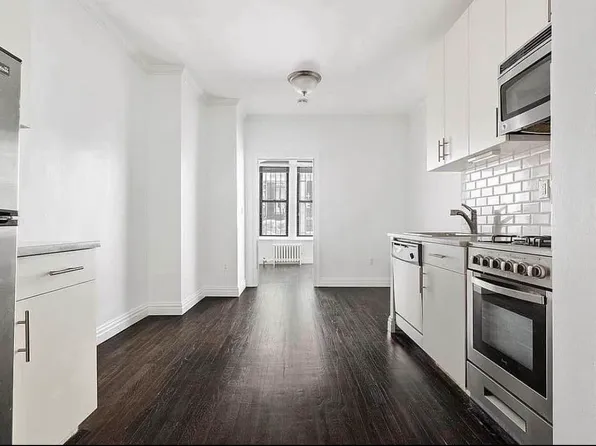 28 West 26th Street image 1 of 3