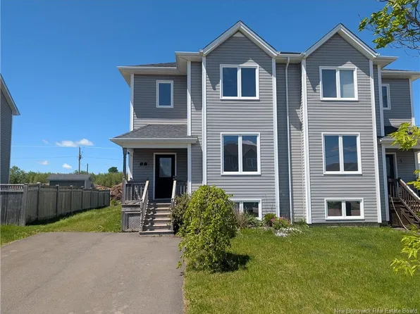 7 Bristol Cres, Riverview, NB E1B 0S9