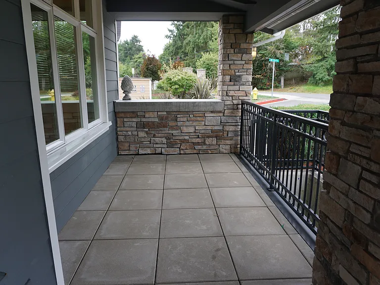 706 123rd Ave NE — Photo 16