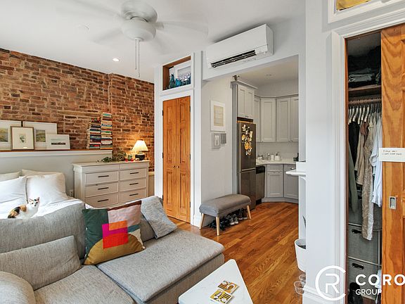 2nd image of 605 Putnam Ave #3F