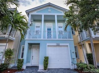 7406 NW 108th Path #TOWNHOUSE 7406, Miami, FL 33178