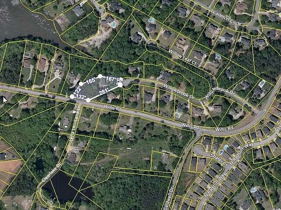 2nd image of 430 Willowbrook Dr