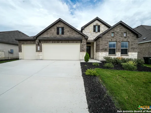 2260 Meadow Way, New Braunfels, TX 78132