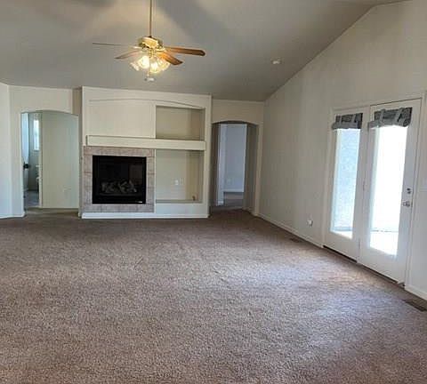 3rd image of 435 W Littler Dr