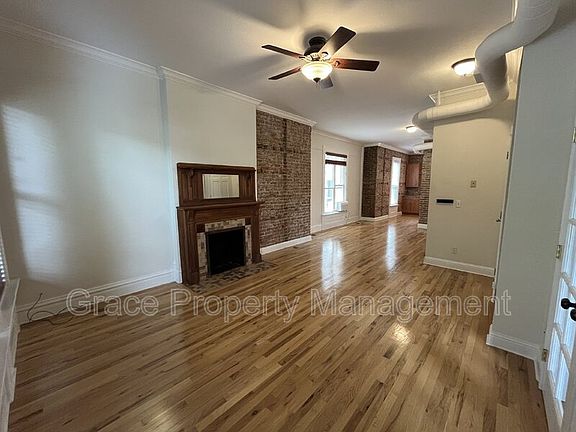 2nd image of 1553 N High St Unit 201