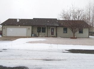 144 Pleasant View Dr, Cody, WY 82414