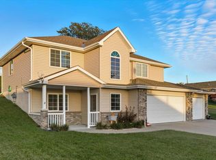 102 Mulberry Cir, Neola, IA 51559