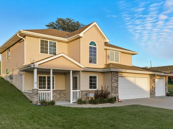 102 Mulberry Cir, Neola, IA 51559