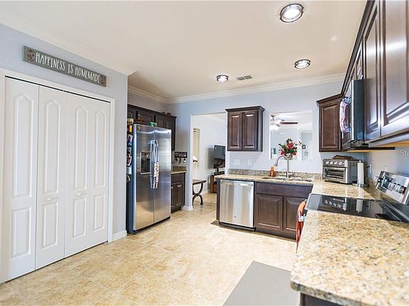 5th image of 2252 Canyon Breeze Ave