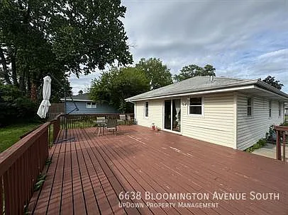 6638 Bloomington Ave S — Photo 41