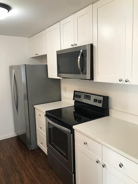 1st image of 2701 Lincoln Way APT C20