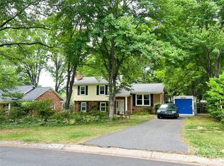 4315 Chandworth Rd, Charlotte, NC 28210